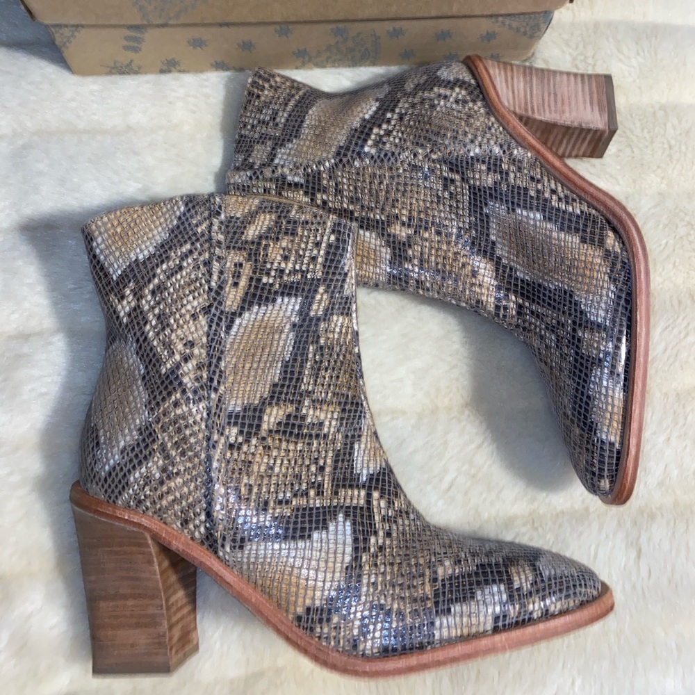 Free People Barclay Snake boots